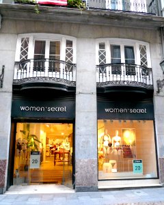 Bilbao - Tienda de Women'Secret en la Calle Bidebarrieta photo
