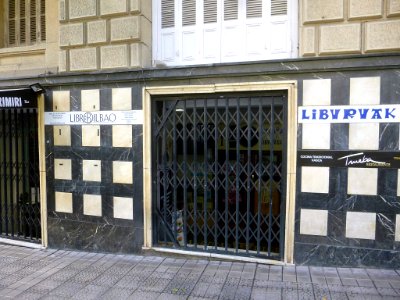 Bilbao - LibroBilbao (ex librería Kirikiño) 4
