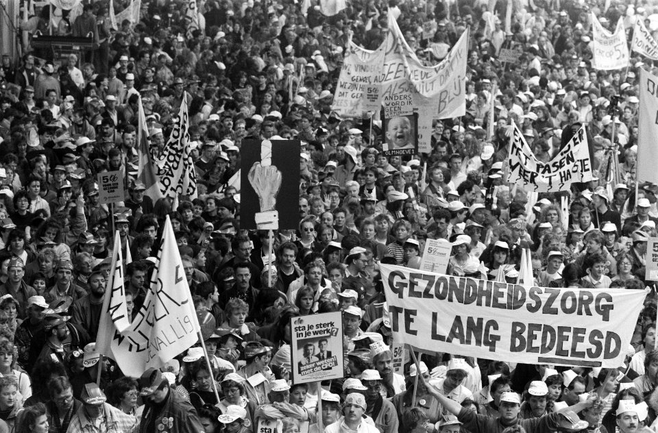 Bijeenkomsten, demonstraties, spandoeken, leuzen, Utrecht (stad), Utrecht (provi, Bestanddeelnr 934-4248