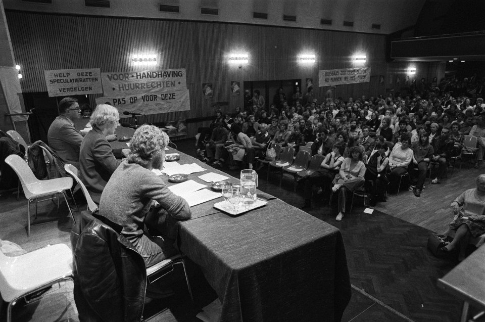 Bijeenkomsten, volkshuisvesting, wethouders, gemeenteraden, Bestanddeelnr 931-0112