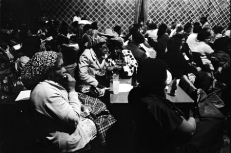 Bijeenkomst werkgroepen Surinaamse vrouwen in Brakkegrond, Bestanddeelnr 929-6837