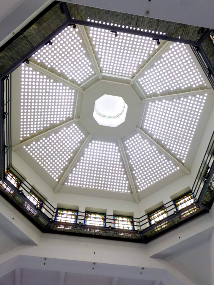 Bilbao - Mercado de la Ribera, interior 4