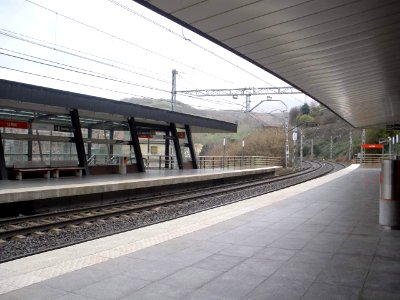 Bilbao - La Peña, estacion de cercanias 6