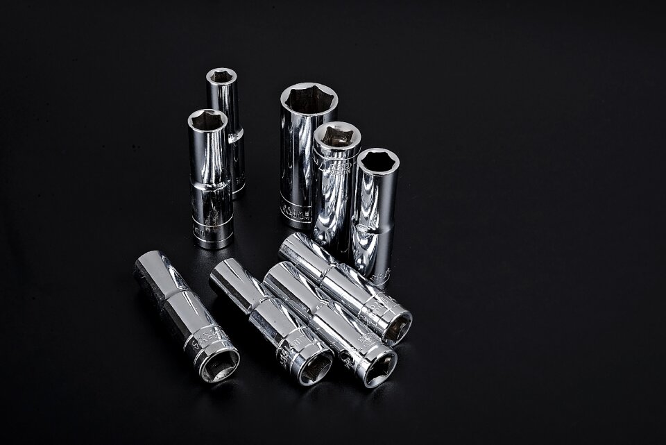 Removal hardware hardware tools