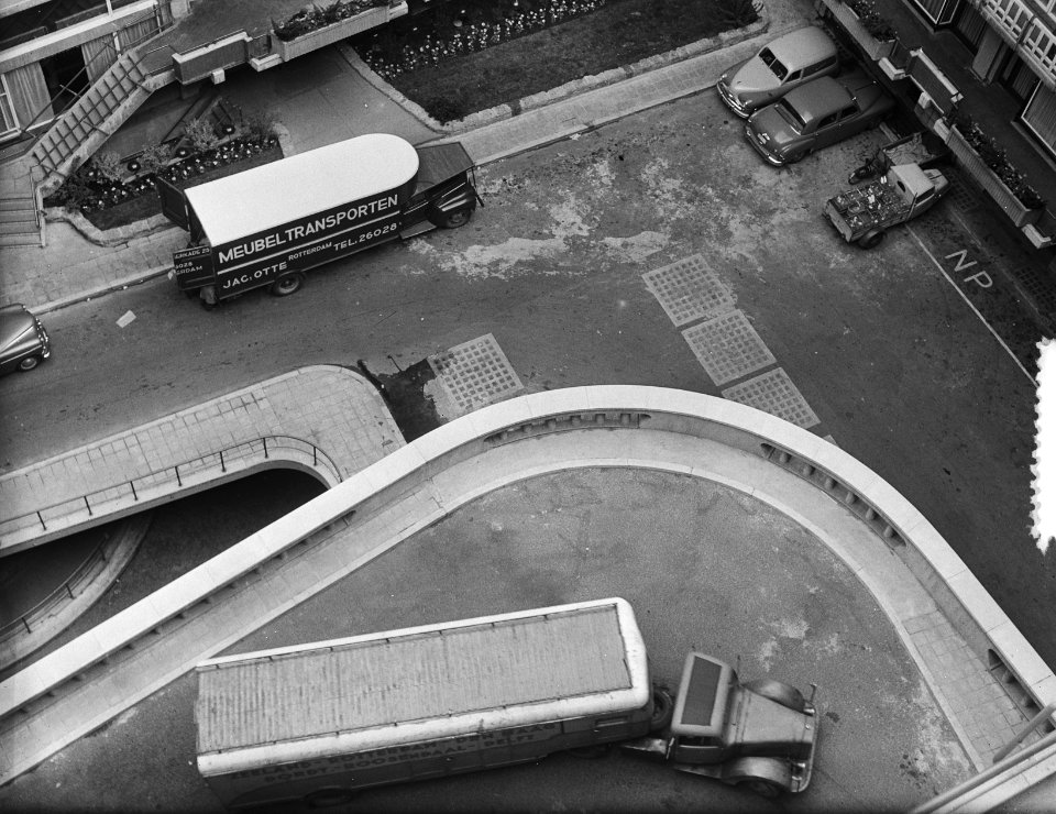 Binnenstraten in het Groothandelsgebouw te Rotterdam, Bestanddeelnr 905-7818