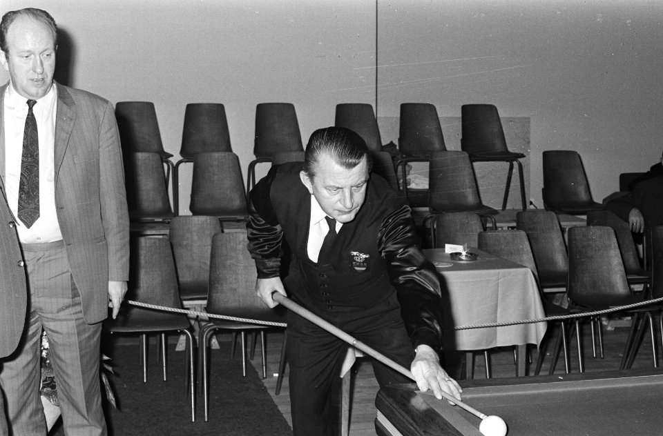 Biljarten Nationale finale Ereklasse Driebanden, Arnhem Popeyns in aktie, Bestanddeelnr 924-1087