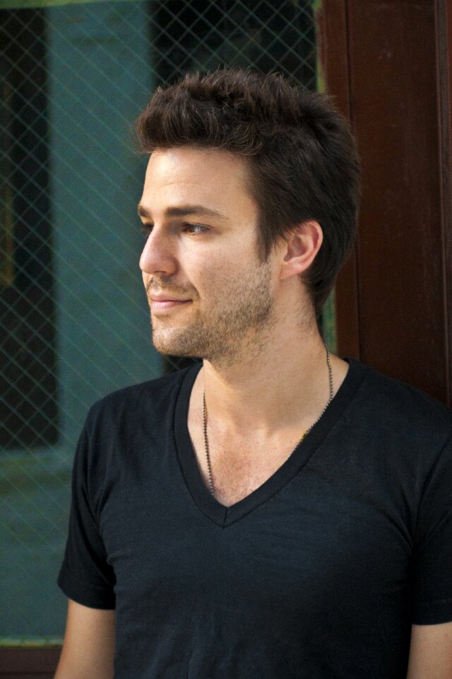 Portrait todd carey