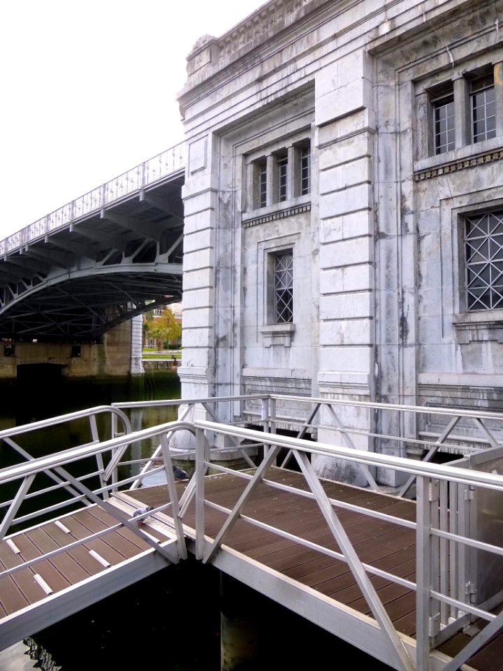 Bilbao - Puente de Deusto 08