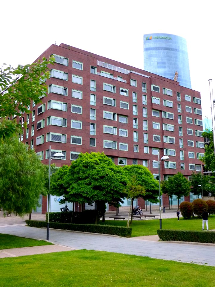 Bilbao - Paseo de Rafael Sánchez Mazas