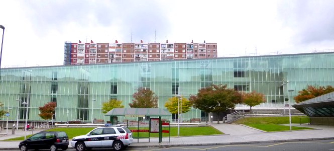 Bilbao - Plaza de Ibarrekolanda, Conservatorio de Música Juan Crisóstomo de Arriaga 10
