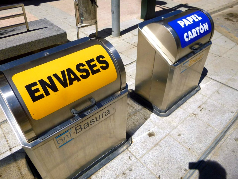Binéfar - reciclaje de residuos urbanos 2