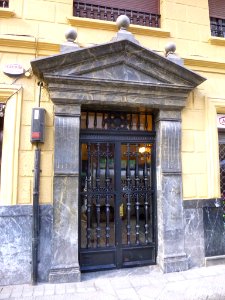 Bilbao - portales y puertas 15