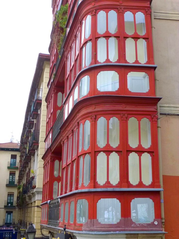 Bilbao - Plaza Miguel de Unamuno 5