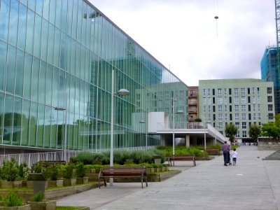 Bilbao - Plaza de Ibarrekolanda, Conservatorio de Música Juan Crisóstomo de Arriaga 5