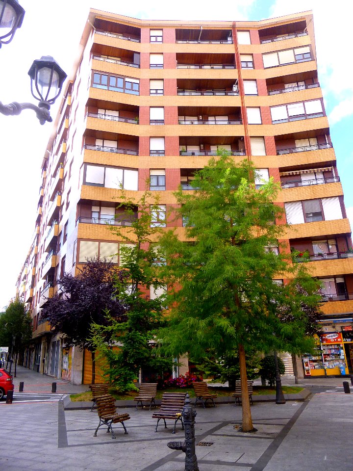 Bilbao - Plaza del General Latorre 2