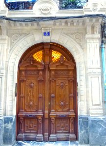 Bilbao - portales y puertas 04