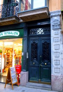 Bilbao - portales y puertas 06