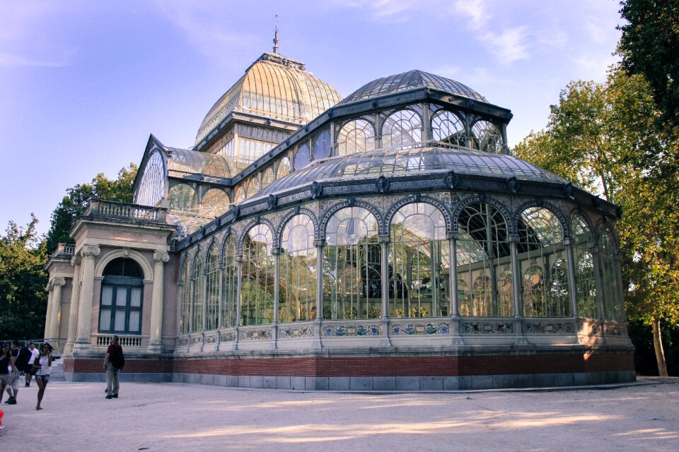 Crystal palace removal atocha