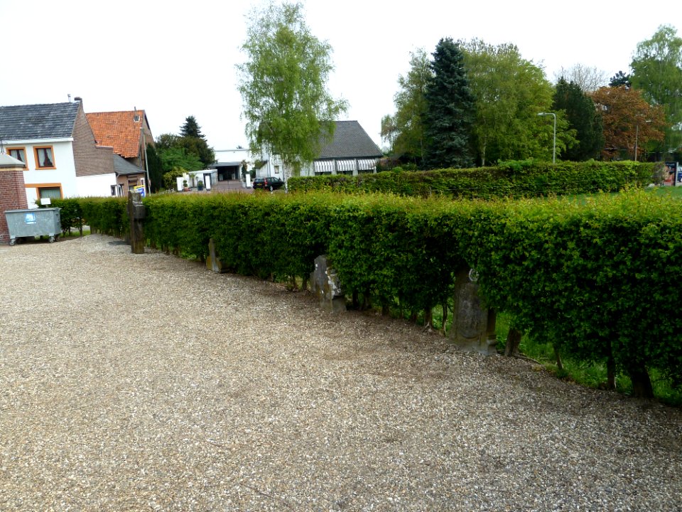 Bingelrade-Oude kerkhof-kruisen (2)