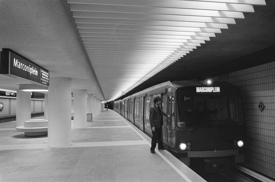 Binnenkort te openen metrostation Marconiplein in Rotterdam, Bestanddeelnr 933-6337