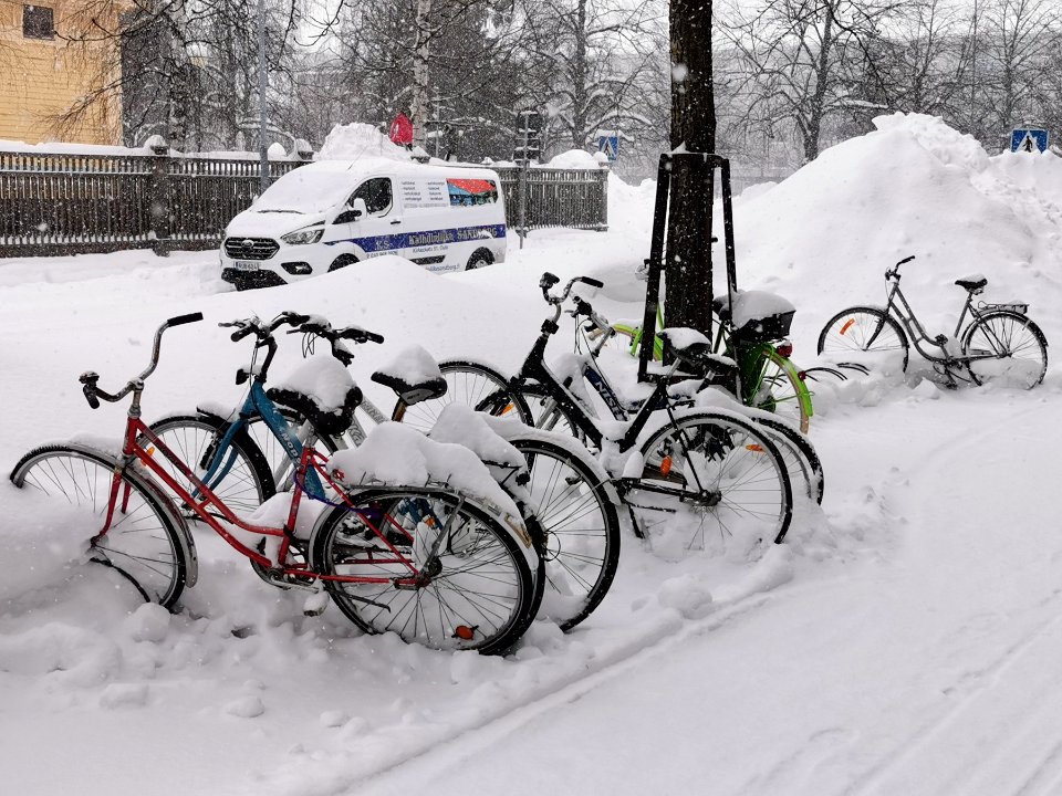 Bicycles Kirkkokatu Oulu 20210224