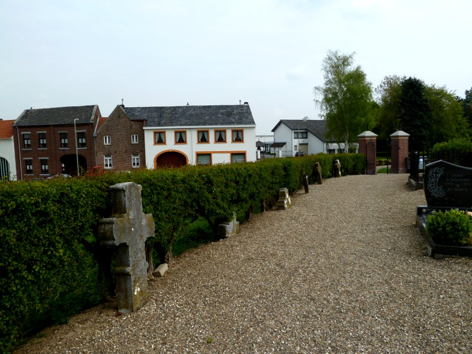 Bingelrade-Oude kerkhof-kruisen (6)