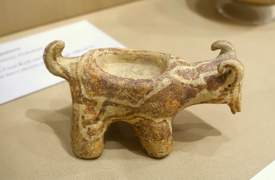 Bighorn sheep effigy bowl, Hohokam culture, Arizona, c. 800-1000 AD, ceramic - Dallas Museum of Art - DSC04540