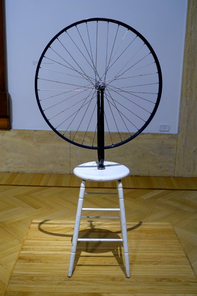 Bicycle wheel by Marcel Duchamp, 1913, this version 1964 - Galleria nazionale d'arte moderna - Rome, Italy - DSC05467