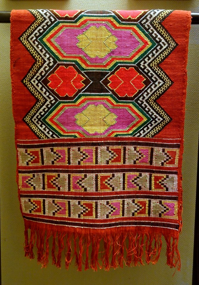 Big Lotus, Tujia people, China, cotton brocade - Sichuan Provincial Museum - Chengdu, China - DSC04731