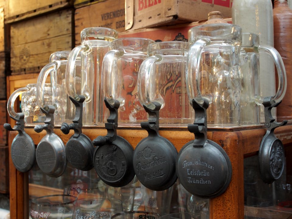Bierpullen in het bierreclame museum