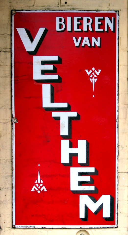 Bieren van Velthem, emaille reclamebord, Bier Reclamemuseum