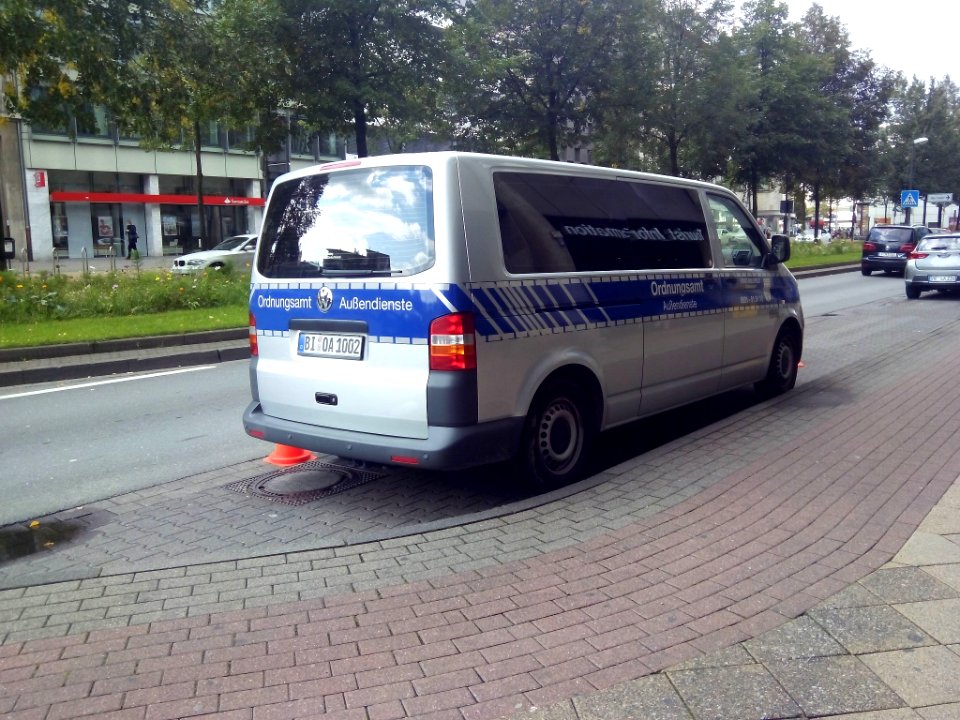 Bielefeld Fahrzeug des Ordnungsamtes