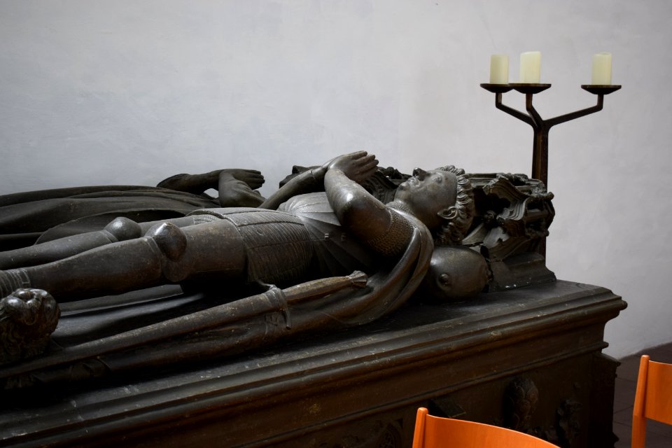 Bielefeld- Neustädter Marienkirche - Grabmal Wilhelm von Berg