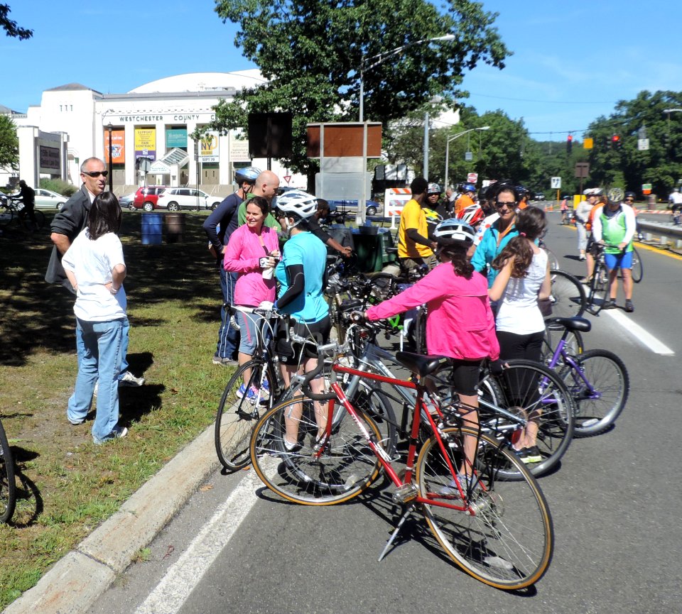 Bike Sunday in front of Westchester County Center jeh