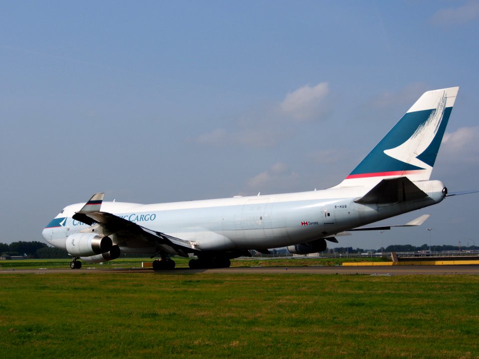 B-HUQ Cathay Pacific Boeing 747-467F - cn 34150 taxiing 14july2013 pic-012