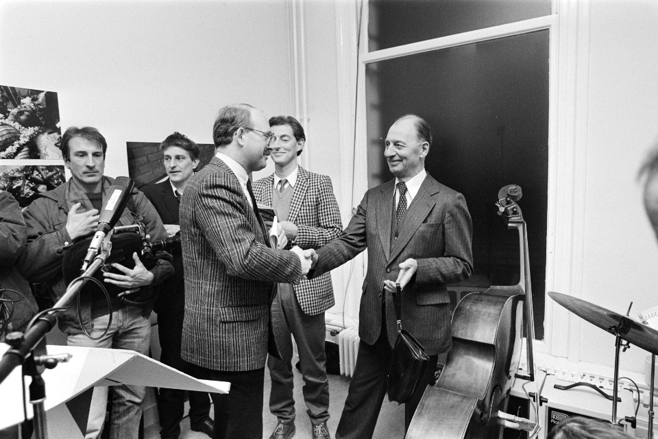 Bij de opening van een fototentoonstelling van Ed van de Elsken en Peter Martens, Bestanddeelnr 933-2065