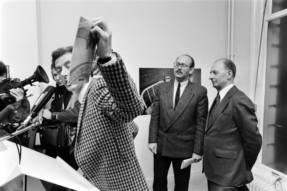 Bij de opening van een fototentoonstelling van Ed van de Elsken en Peter Martens, Bestanddeelnr 933-2060
