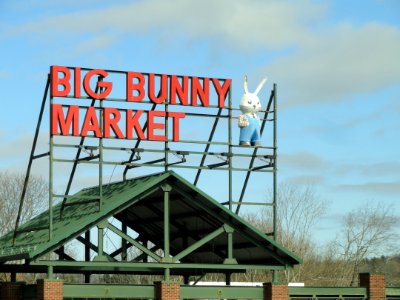 Big Bunny Market, Southbridge, MA - DSC02662