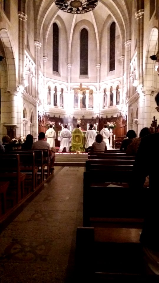 Biarritz - Chapelle Saint-Joseph - Cérémonie de Jésus sorti de son tabernacle