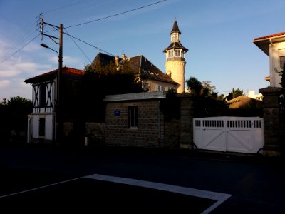 Biarritz - Rue Pringle - Maison avec tourelle