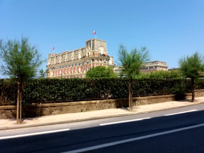 Biarritz - Hôtel du Palais - Vue depuis l'avenue de l'Impératrice