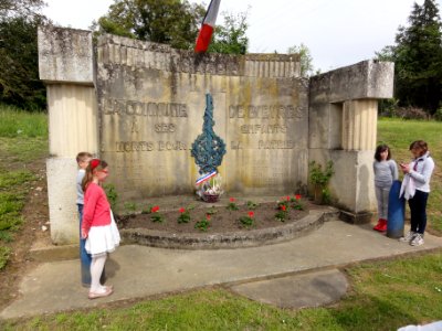 Bièvres (Aisne) Cérémonie commémorative 70e, 8 mai 2015 04