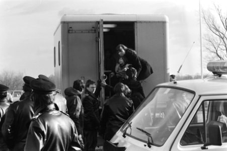 Bij de Nederlands-Belgische grens zijn zigeuners weer in Nederland toegelaten om, Bestanddeelnr 931-2624