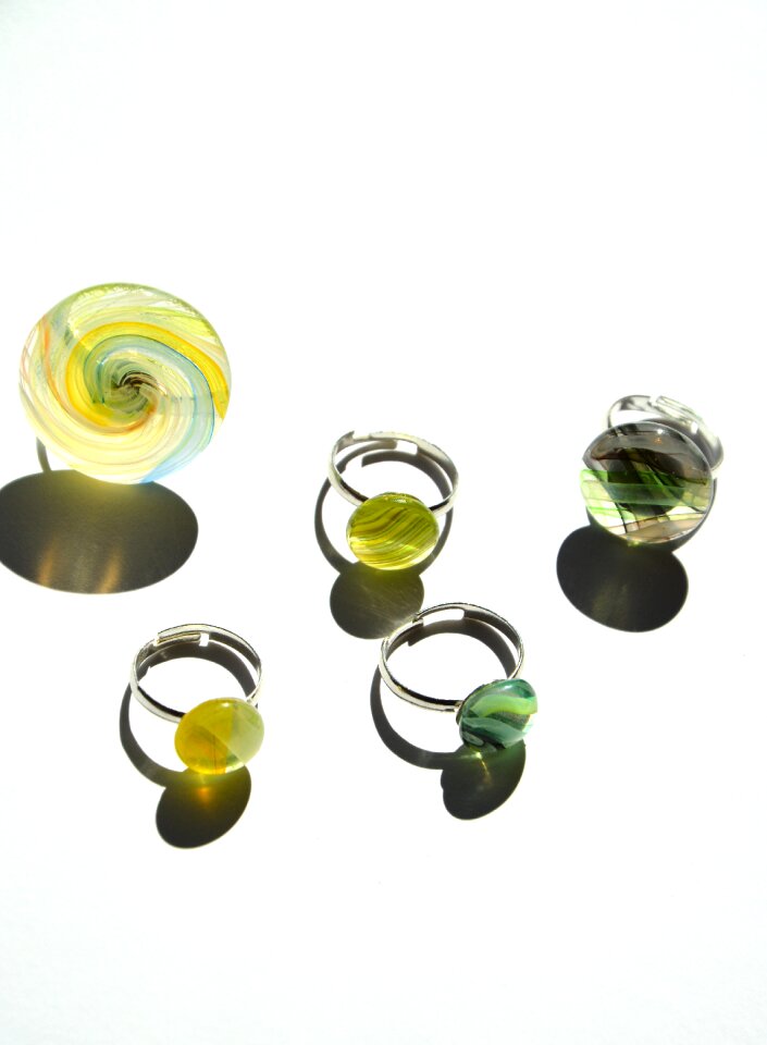 Jewelry crafts glass