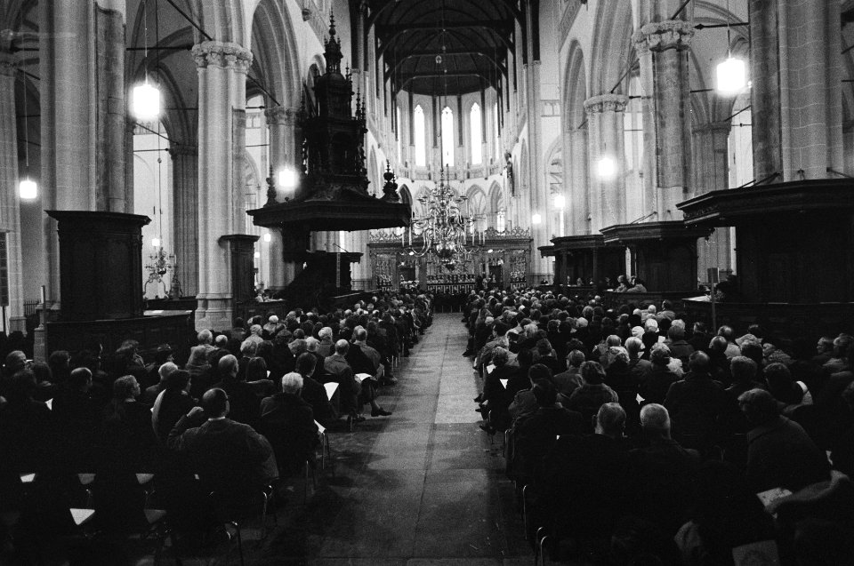 Bijeenkomst in Nieuwe Kerk in Amsterdam ivm voltooii van de restauratie over, Bestanddeelnr 930-7490
