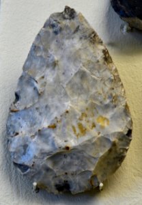 Biface cordiforme Moustérien Musée Saint-Remi 21092016
