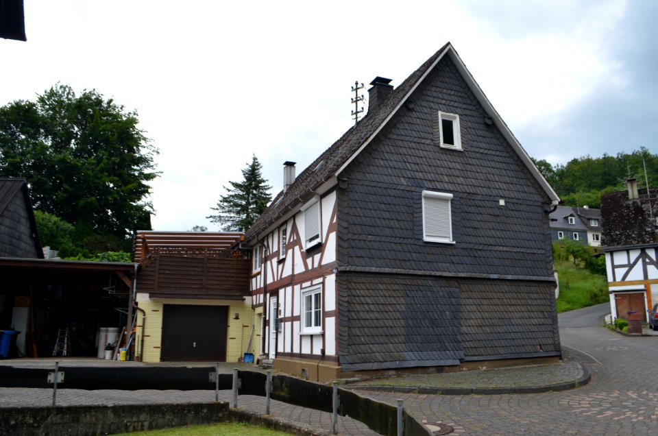 Biersdorf, Werrbachstraße 13