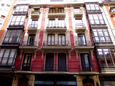 Bilbao - Calle Barraincúa 8-10 (1)