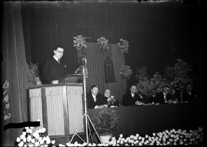Bijeenkomst. Spreker, Bestanddeelnr 934-5091