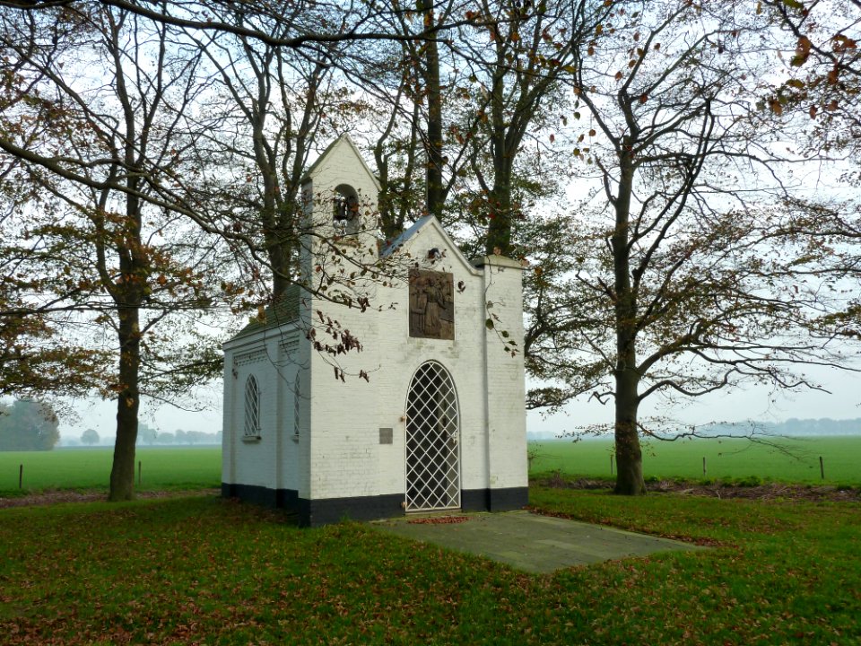 Biest-Houtakker - Sint-Jozefkapel (3)